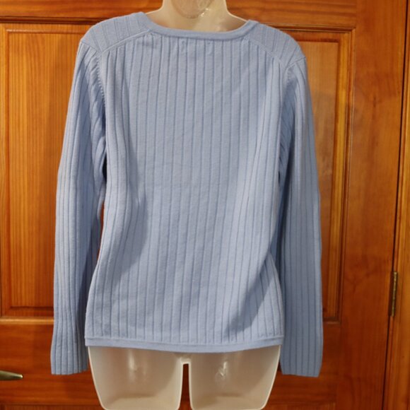 Banana Republic Light Blue Italian Merino Wool V-Neck Pullover Sweater Large - Picture 9 of 12